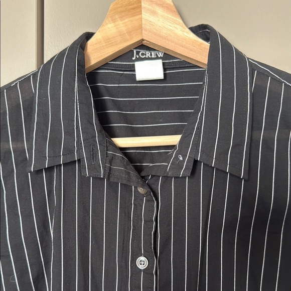 J.Crew Kathryn Slim-Fit Black Button Down Shirt | EUC | Size S - Picture 6 of 8